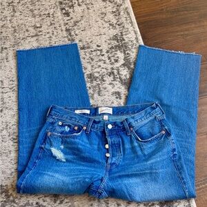 Universal Threads Mid Rise 90’s Baggy jeans